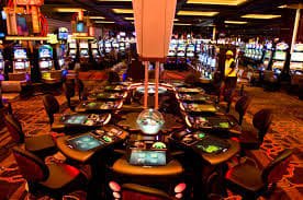 fult24 Live Casino ဂိမ်းများ — Baccarat, Roulette, Blackjack